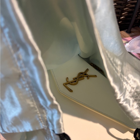 YSL White Leather Envelope Clutch Matching Chain EUC - Picture 7 of 9